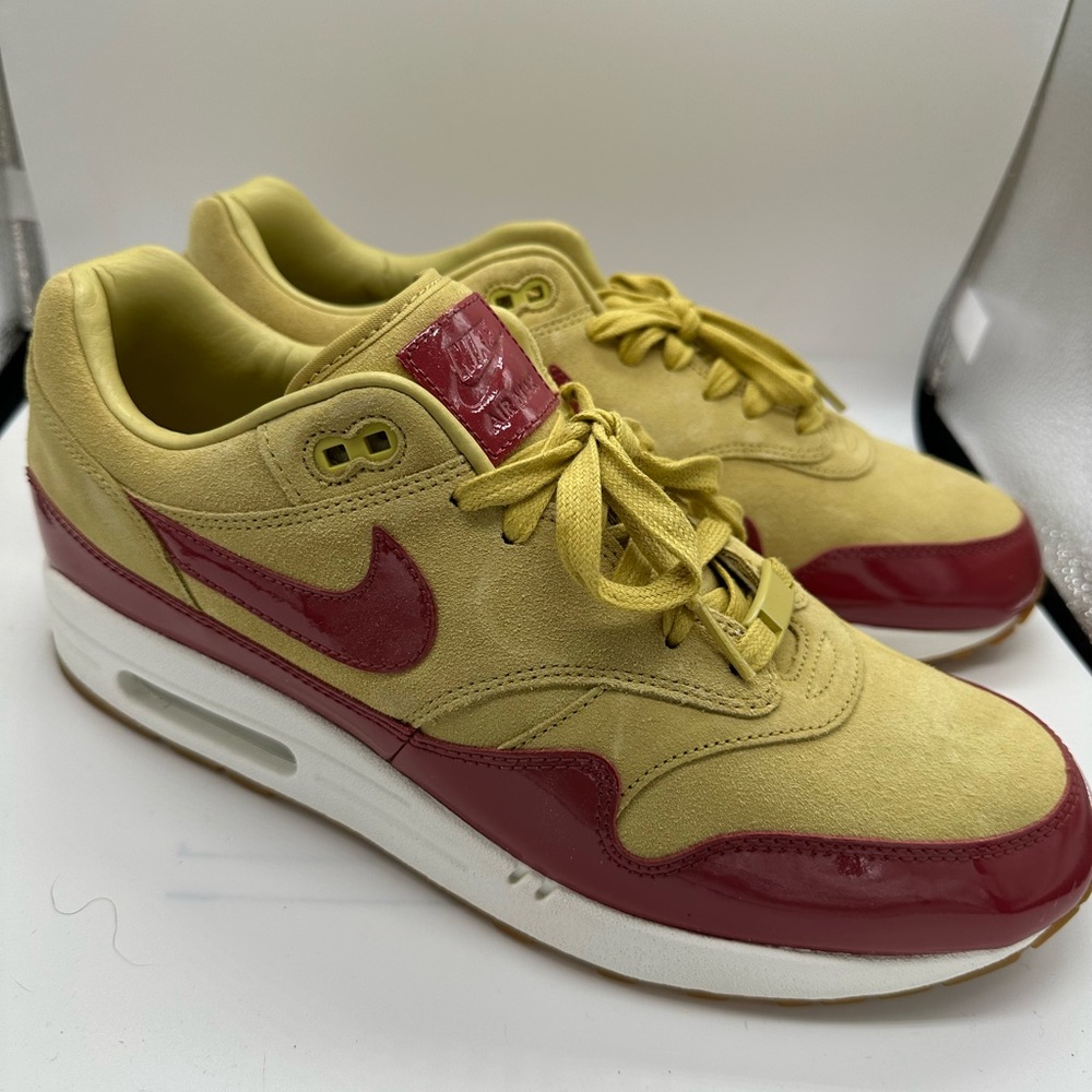 Nike ID max